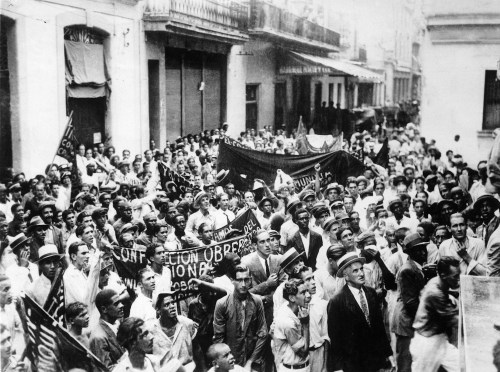 Cubans march against American interference on Guantánamo. September 15, 1933. Photograph courtesy Keystone-France/Getty.